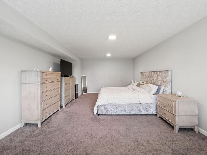 7081 Sanctuary Drive NW, Pickerington, OH 43147 Photo 16
