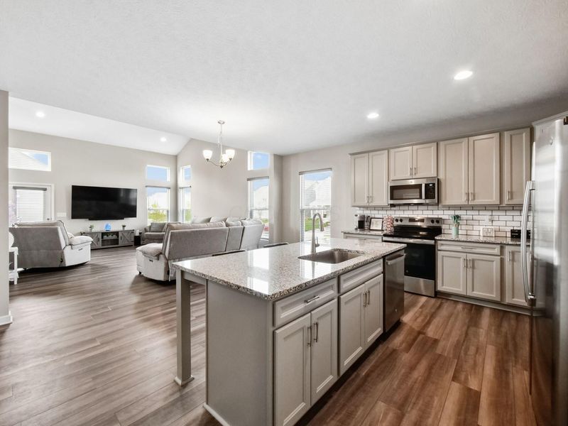 7081 Sanctuary Drive NW, Pickerington, OH 43147 Photo 5
