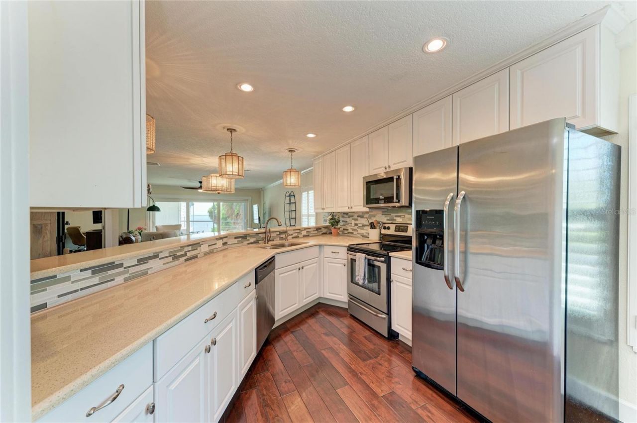 5320 Gulf Of Mexico Drive , Unit 204, Longboat Key, FL 34228 Photo