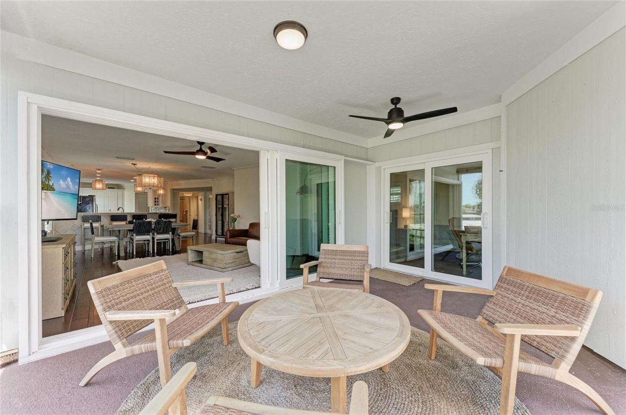5320 Gulf Of Mexico Drive , Unit 204, Longboat Key, FL 34228 Photo