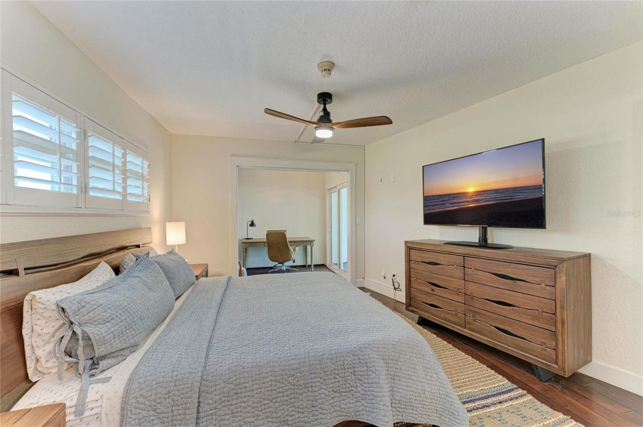 5320 Gulf Of Mexico Drive , Unit 204, Longboat Key, FL 34228 Photo