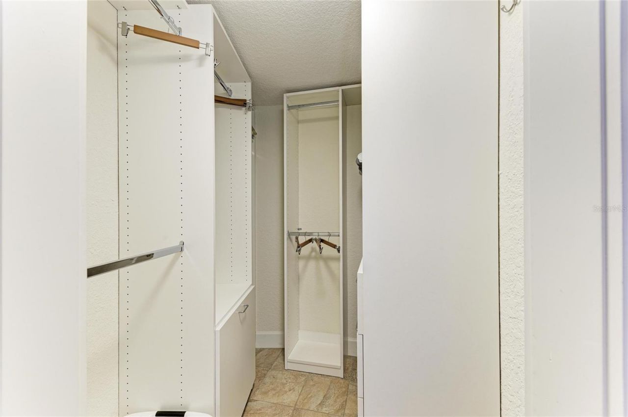5320 Gulf Of Mexico Drive , Unit 204, Longboat Key, FL 34228 Photo