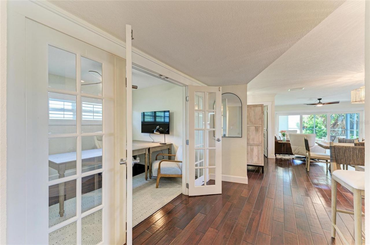 5320 Gulf Of Mexico Drive , Unit 204, Longboat Key, FL 34228 Photo