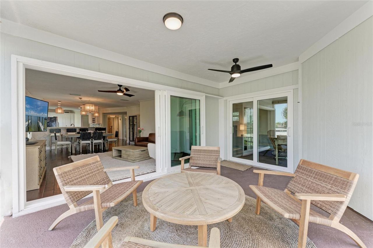 5320 Gulf Of Mexico Drive , Unit 204, Longboat Key, FL 34228 Photo