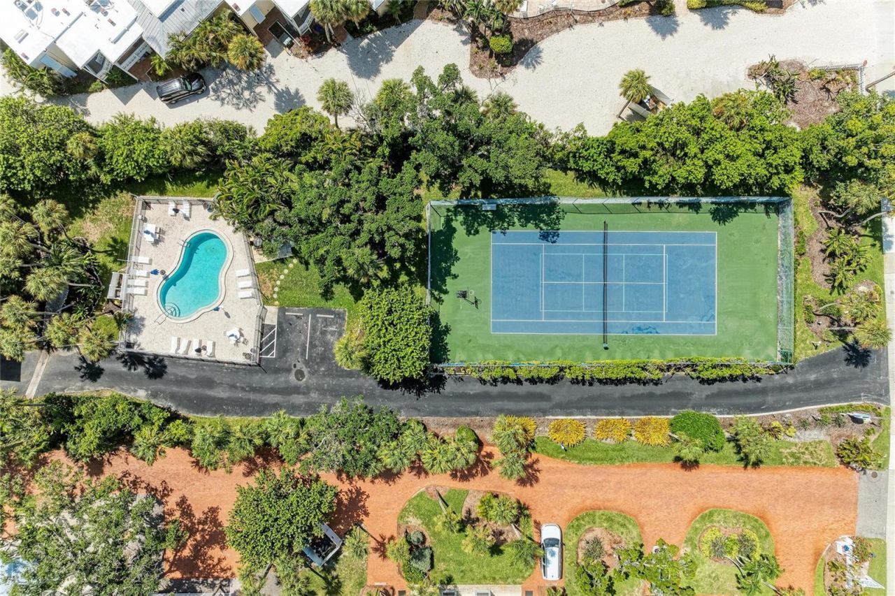 5320 Gulf Of Mexico Drive , Unit 204, Longboat Key, FL 34228 Photo