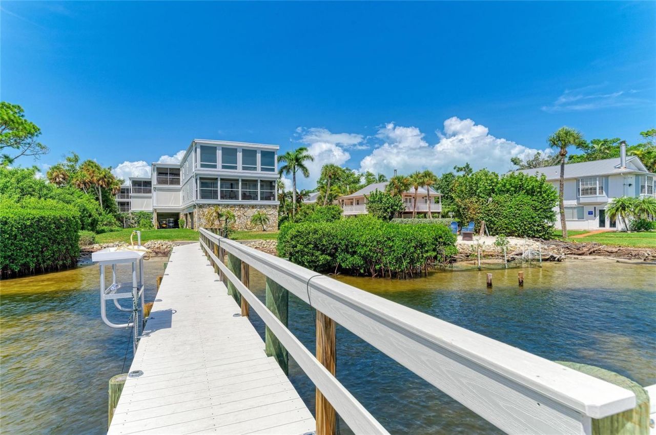 5320 Gulf Of Mexico Drive , Unit 204, Longboat Key, FL 34228 Photo