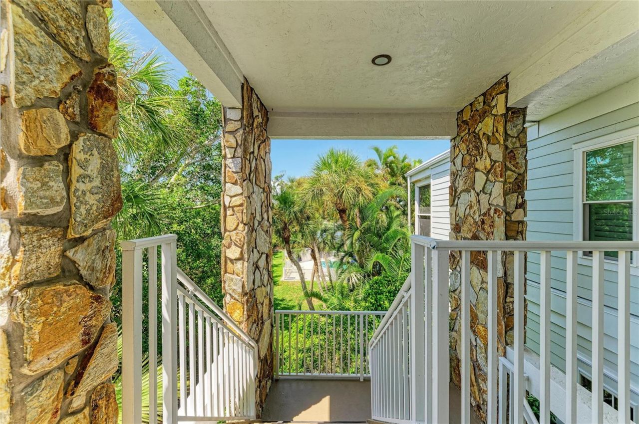 5320 Gulf Of Mexico Drive , Unit 204, Longboat Key, FL 34228 Photo