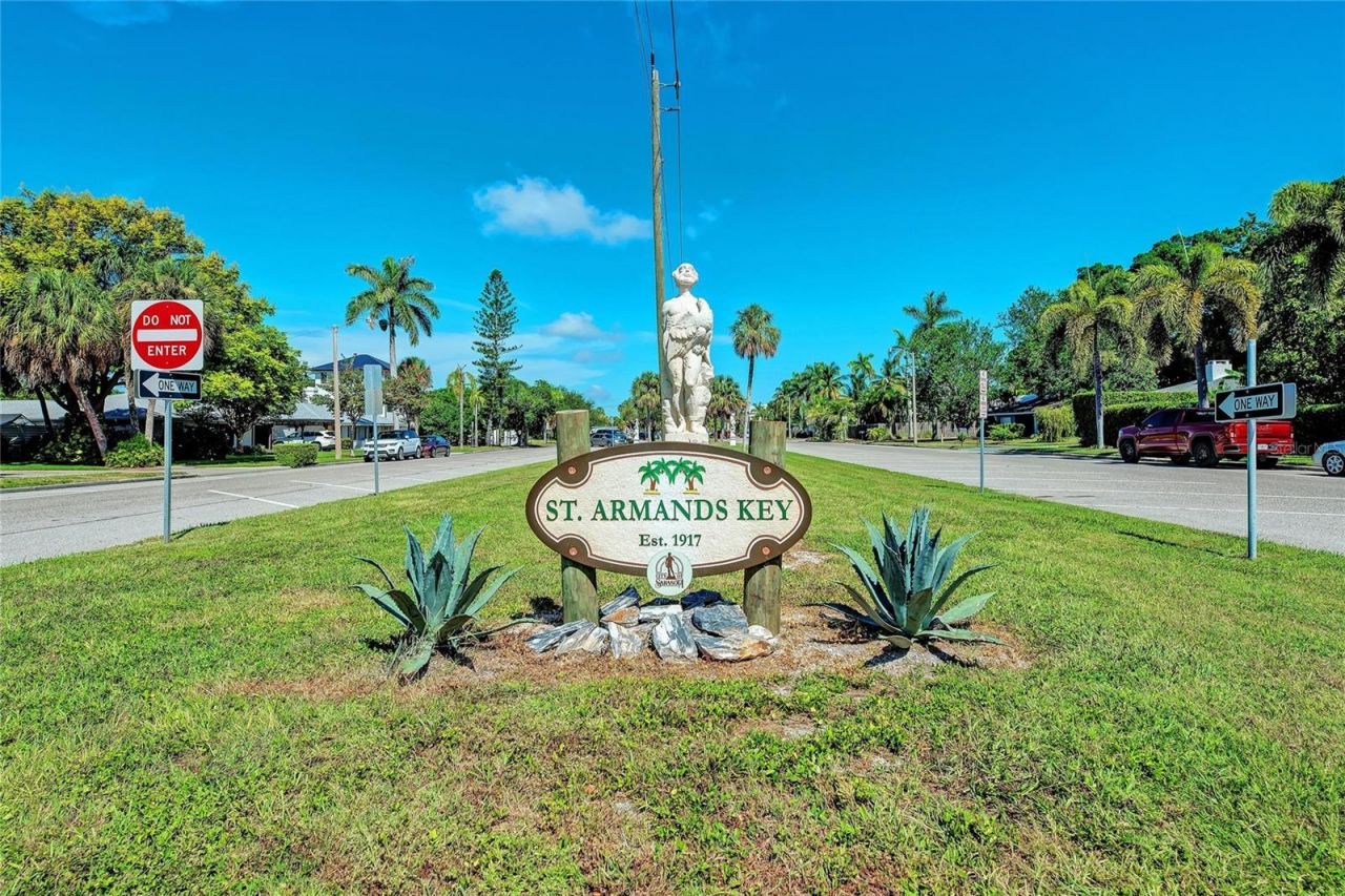 5320 Gulf Of Mexico Drive , Unit 204, Longboat Key, FL 34228 Photo