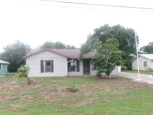 327 HARBOR BOULEVARD , PORT CHARLOTTE, FL 33954
