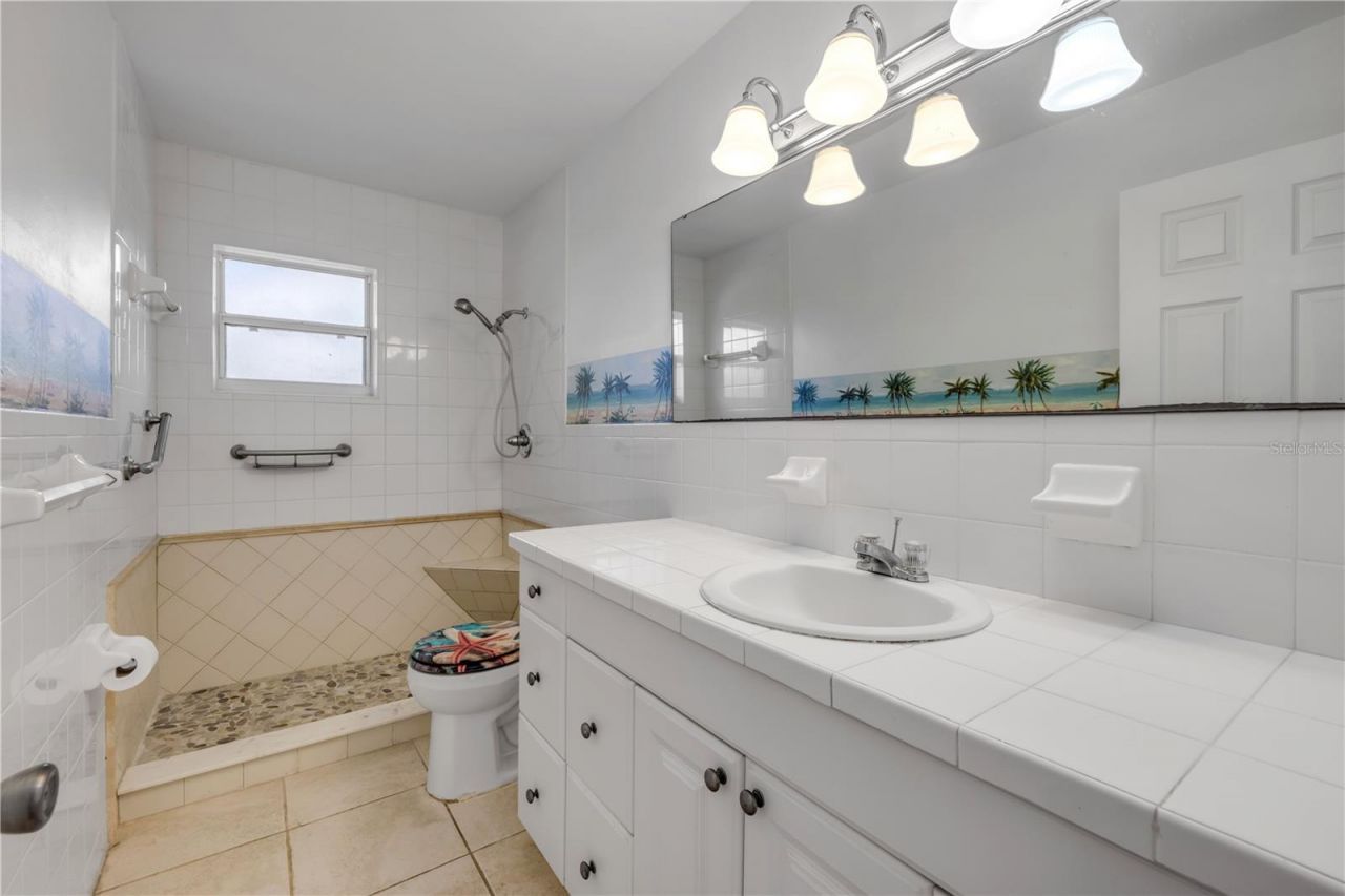 13 Hillside Drive, New Smyrna Beach, FL 32169 Photo
