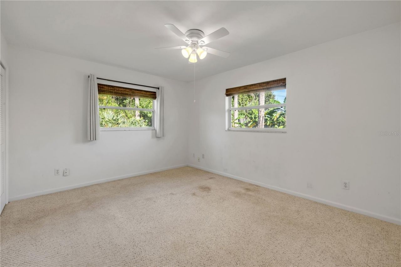 13 Hillside Drive, New Smyrna Beach, FL 32169 Photo