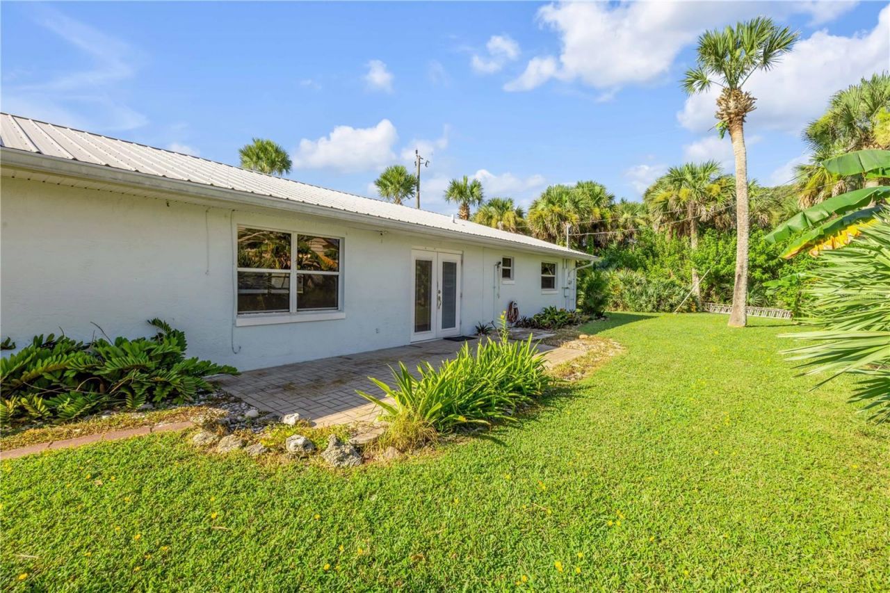 13 Hillside Drive, New Smyrna Beach, FL 32169 Photo