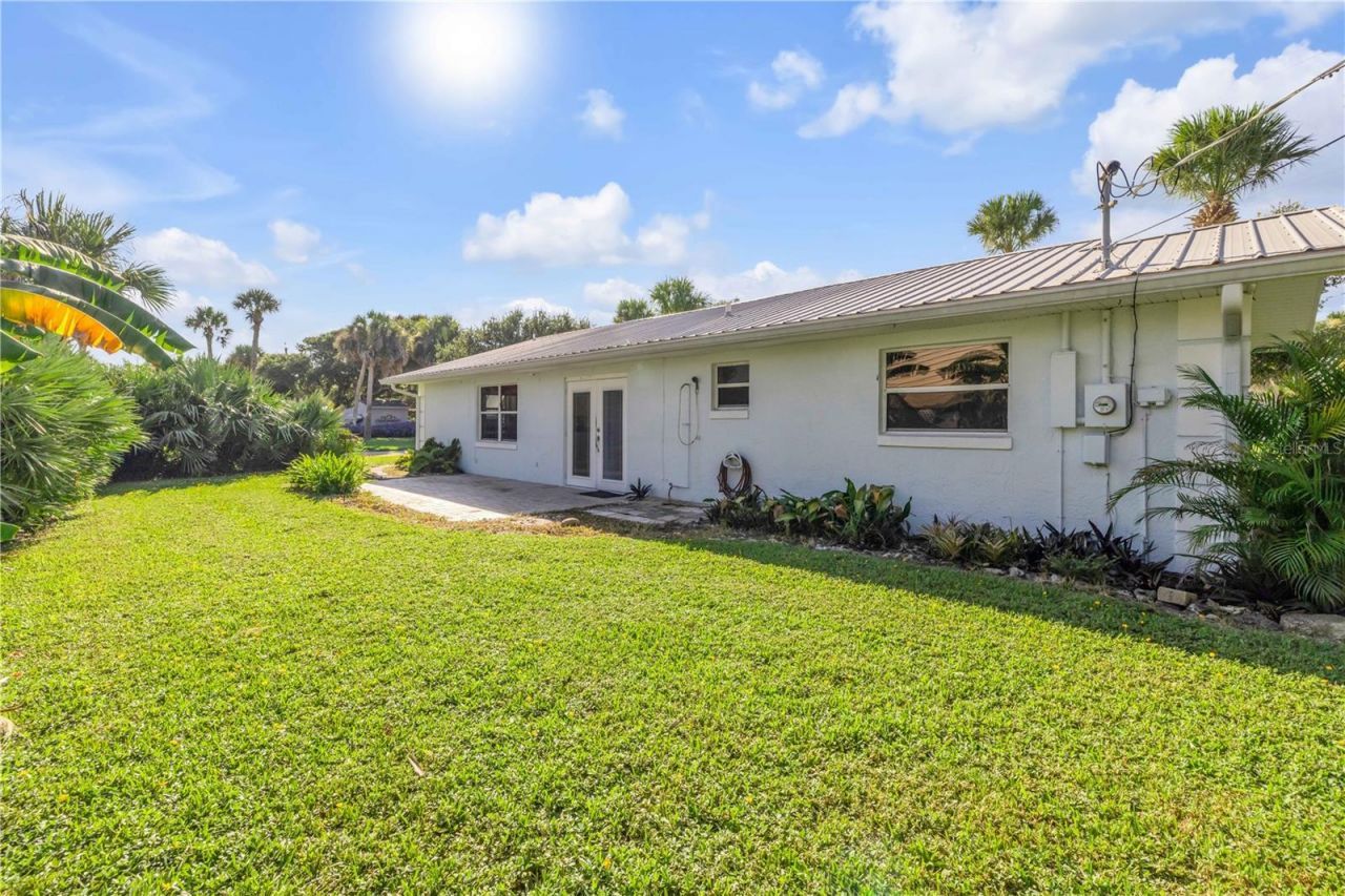 13 Hillside Drive, New Smyrna Beach, FL 32169 Photo