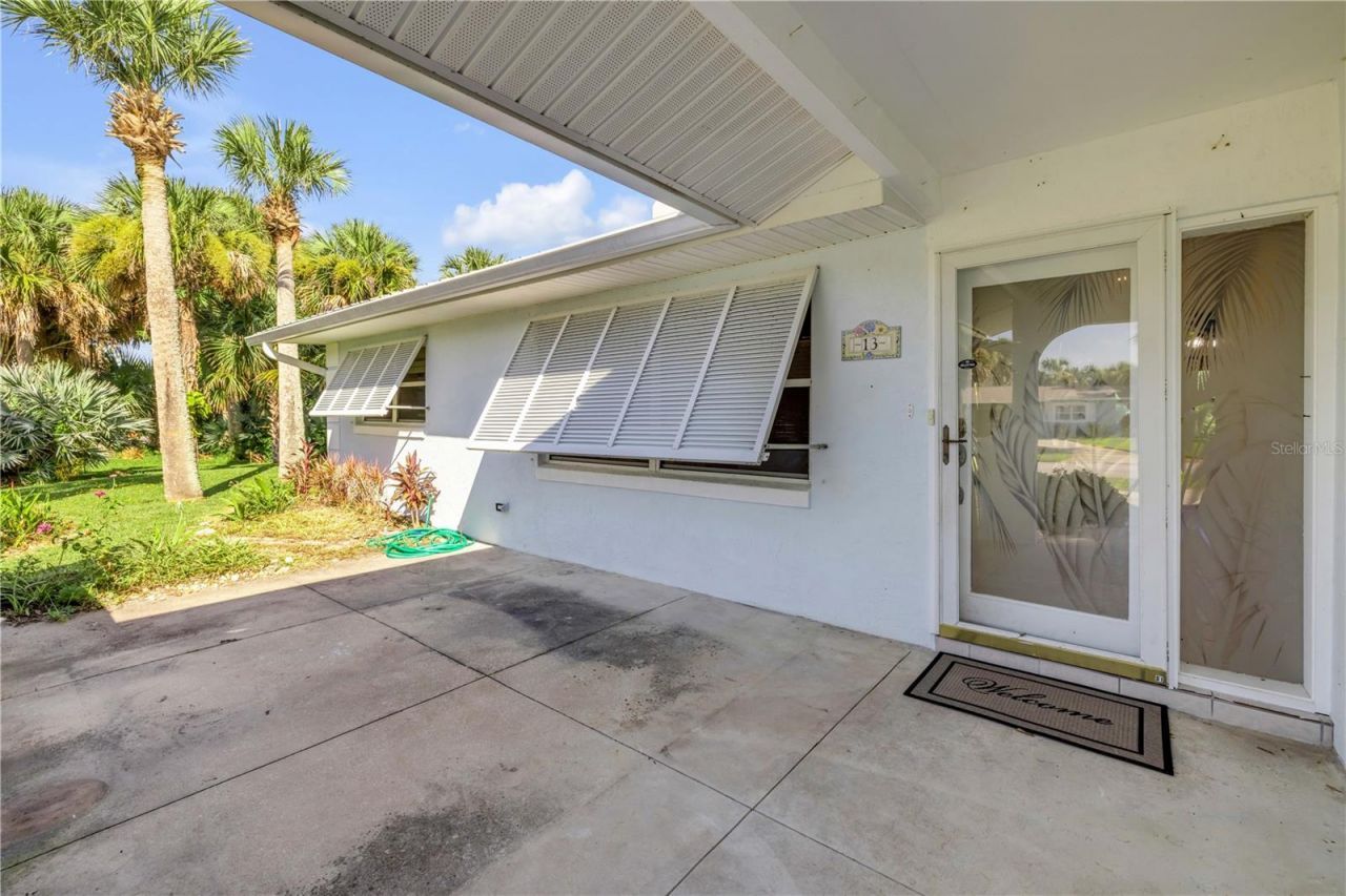 13 Hillside Drive, New Smyrna Beach, FL 32169 Photo