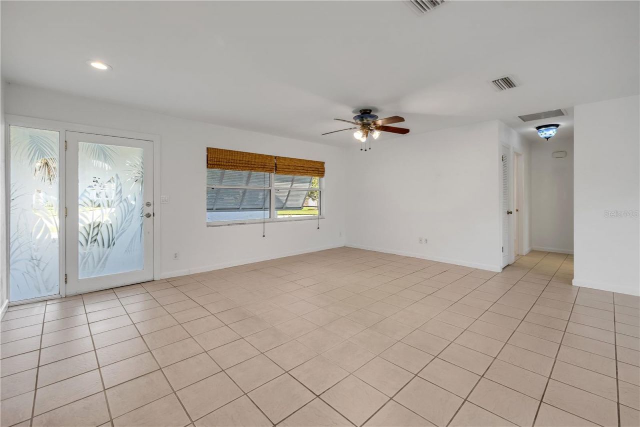 13 Hillside Drive, New Smyrna Beach, FL 32169 Photo