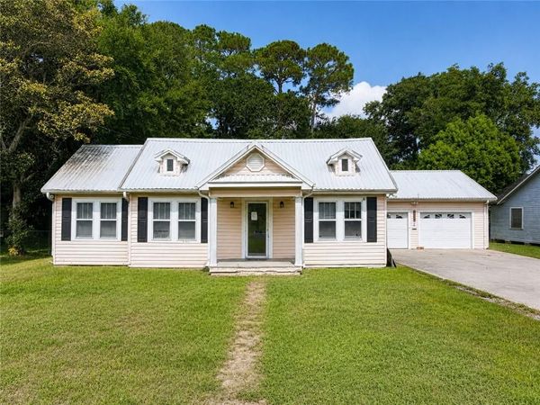 204 N WILSON Avenue , Kaplan, LA 70548