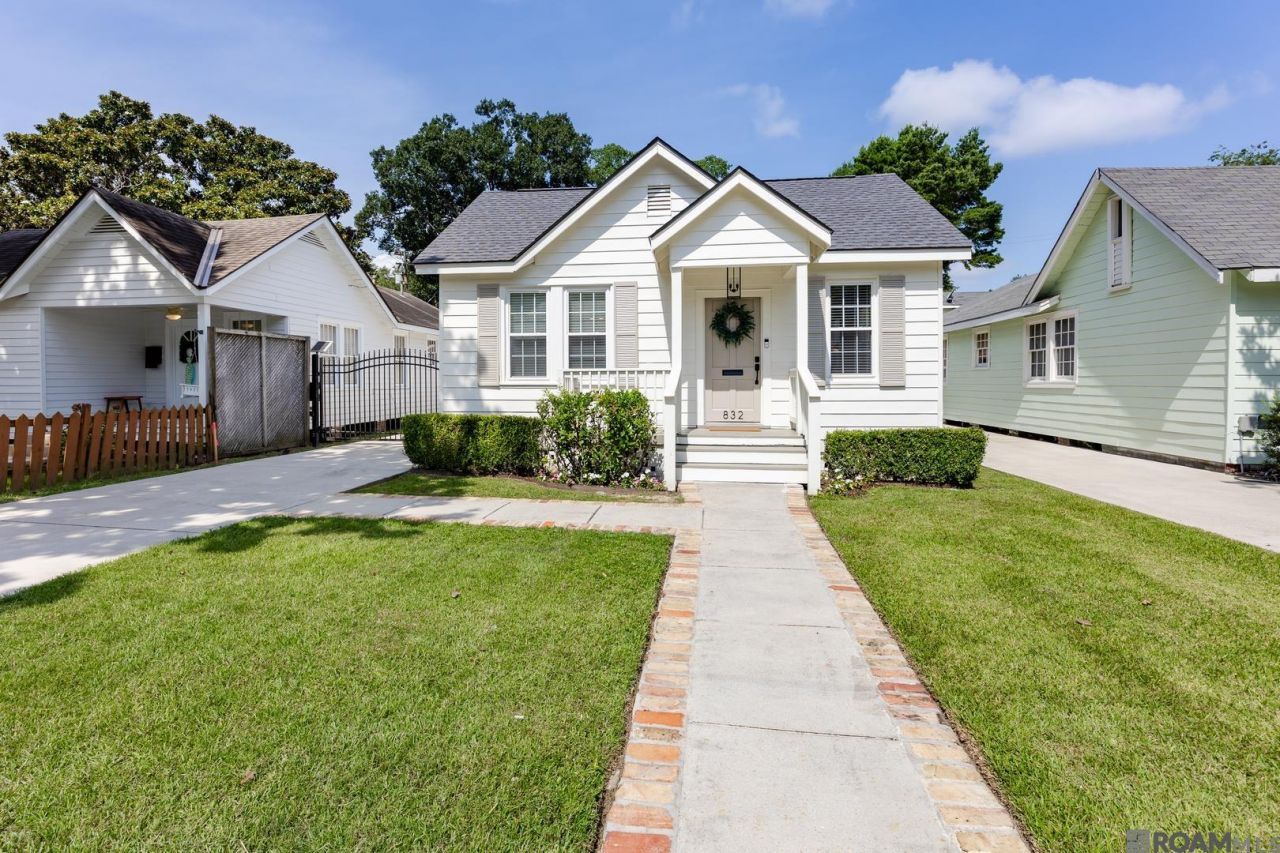 832 Ingleside Dr, Baton Rouge, LA 70806 Main Photo