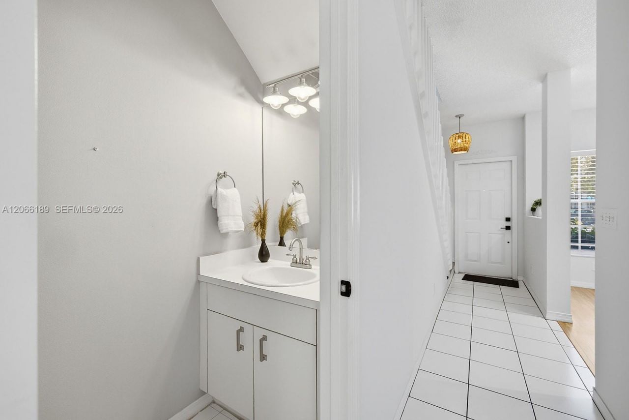 12135 SW 3rd St , Pembroke Pines, FL 33025 Photo