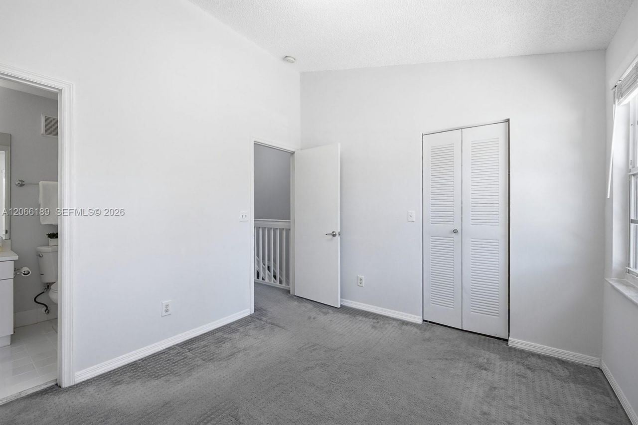 12135 SW 3rd St , Pembroke Pines, FL 33025 Photo