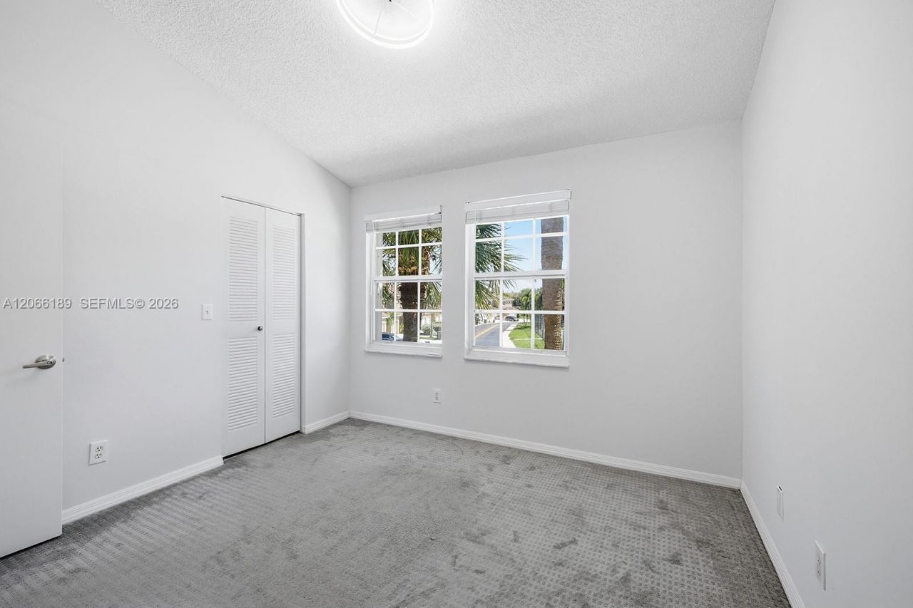 12135 SW 3rd St , Pembroke Pines, FL 33025 Photo