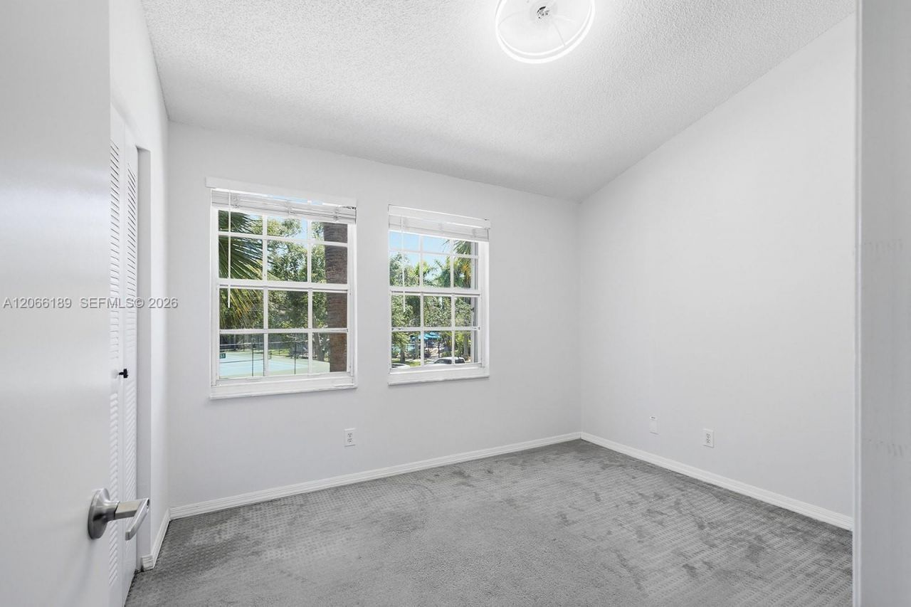 12135 SW 3rd St , Pembroke Pines, FL 33025 Photo
