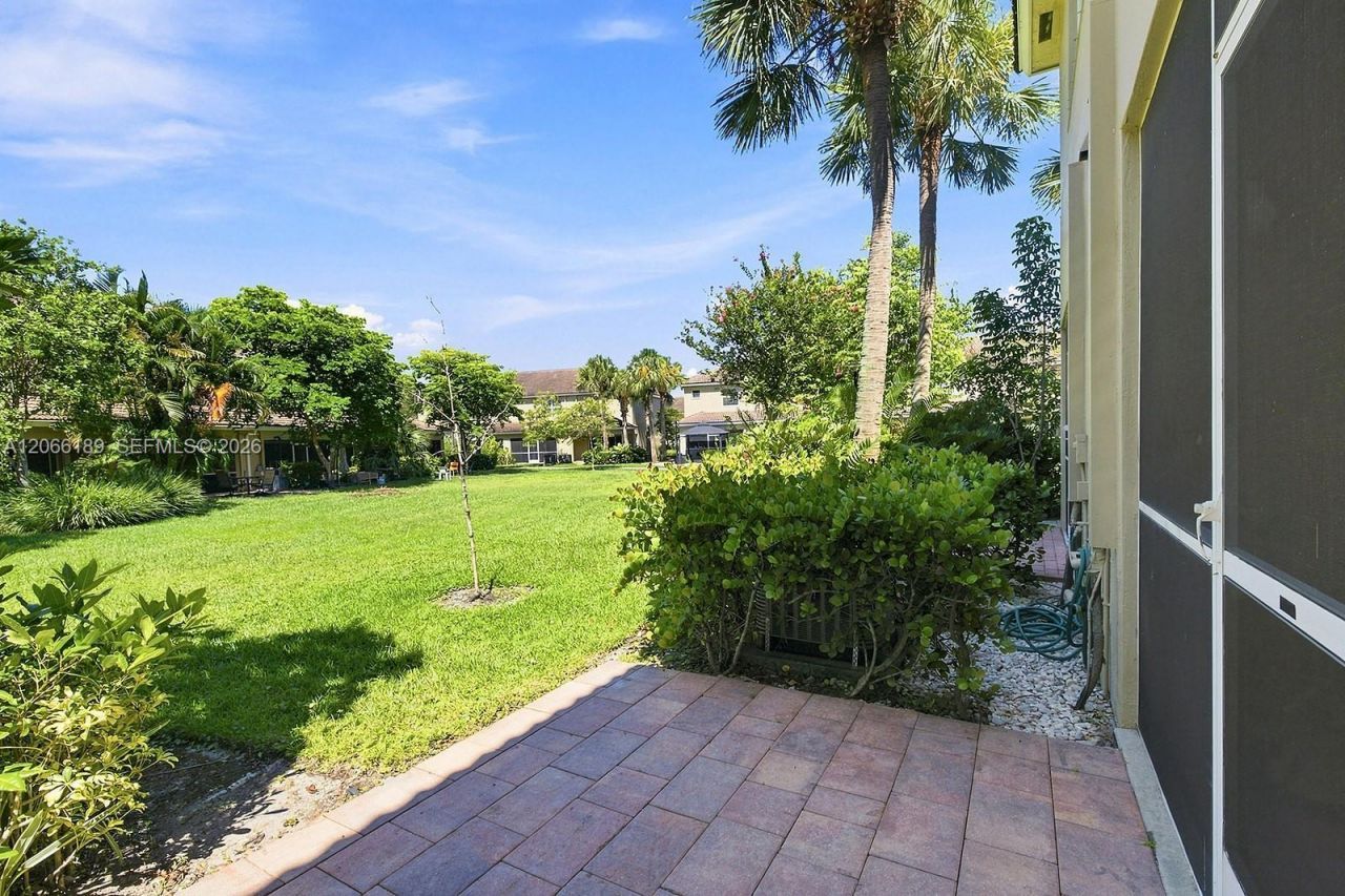 12135 SW 3rd St , Pembroke Pines, FL 33025 Photo