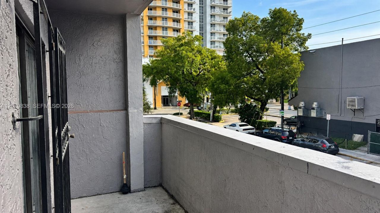 777 SW 9th Ave , Unit 207, Miami, FL 33130 Photo