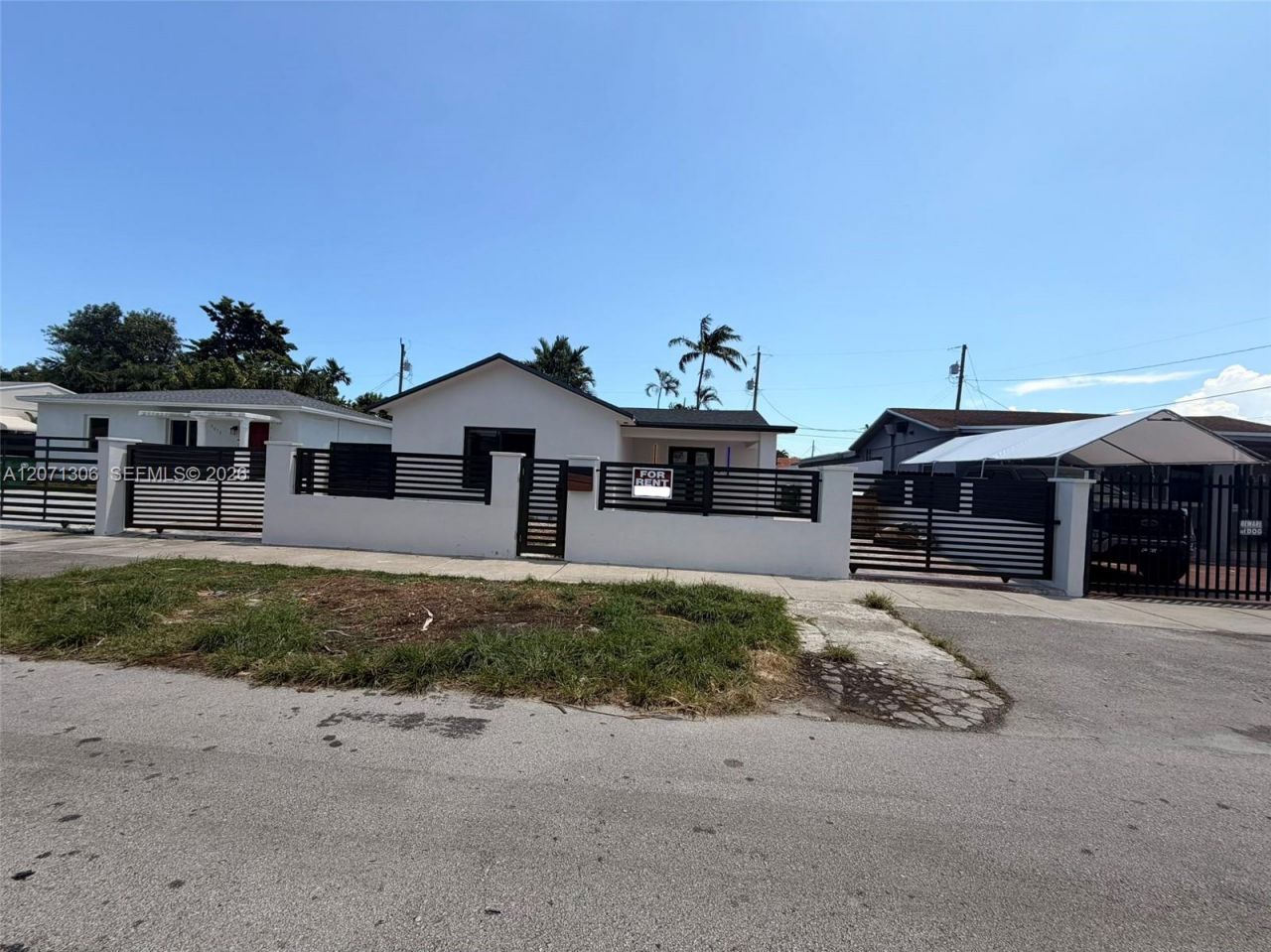 3680 NW 16th St, Miami, FL 33125 Photo