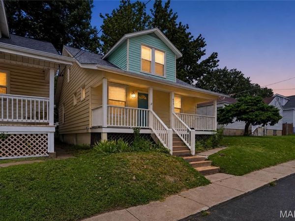 409 W Holden Avenue , St Louis, MO 63125