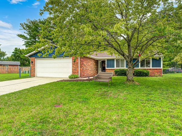 4115 Hollow Creek Drive, Indianapolis, IN 46268