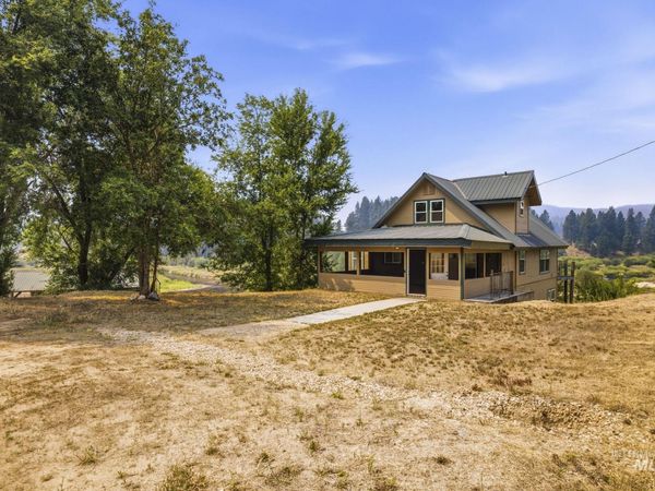 93 Windy River Rd, Garden Valley, ID 83622