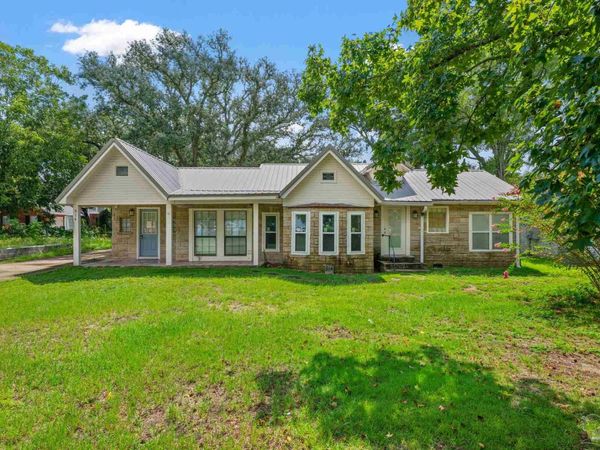 914 Scenic Hwy, Pensacola, FL 32503