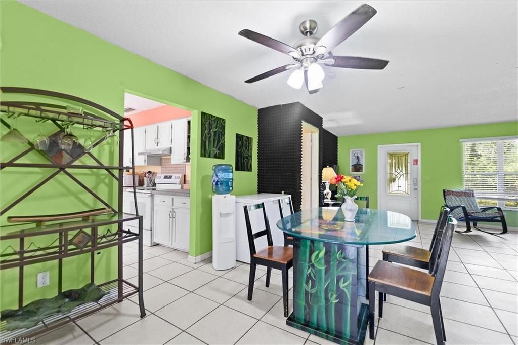 918 Mckinley Ave , Lehigh Acres, FL 33972 Photo