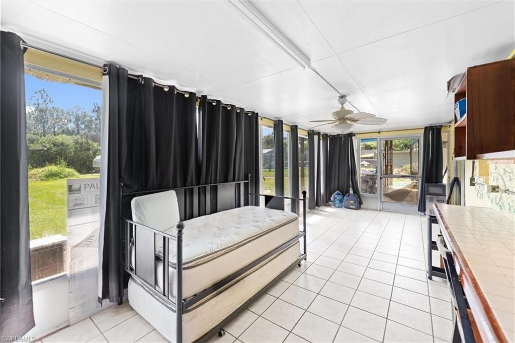 918 Mckinley Ave , Lehigh Acres, FL 33972 Photo