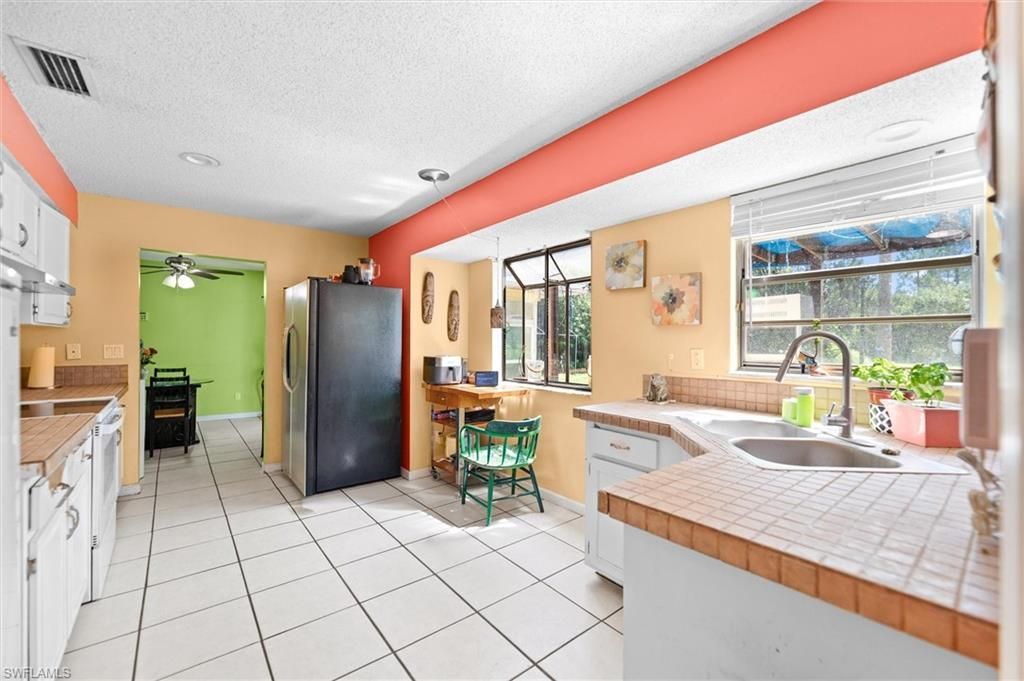 918 Mckinley Ave , Lehigh Acres, FL 33972 Photo