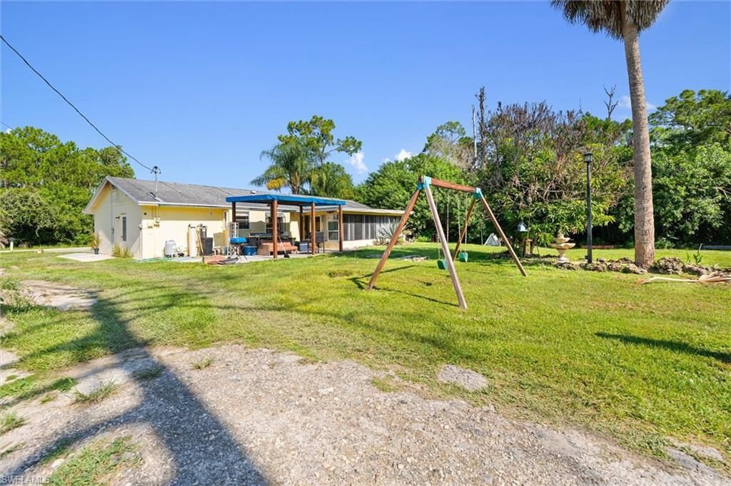 918 Mckinley Ave , Lehigh Acres, FL 33972 Photo