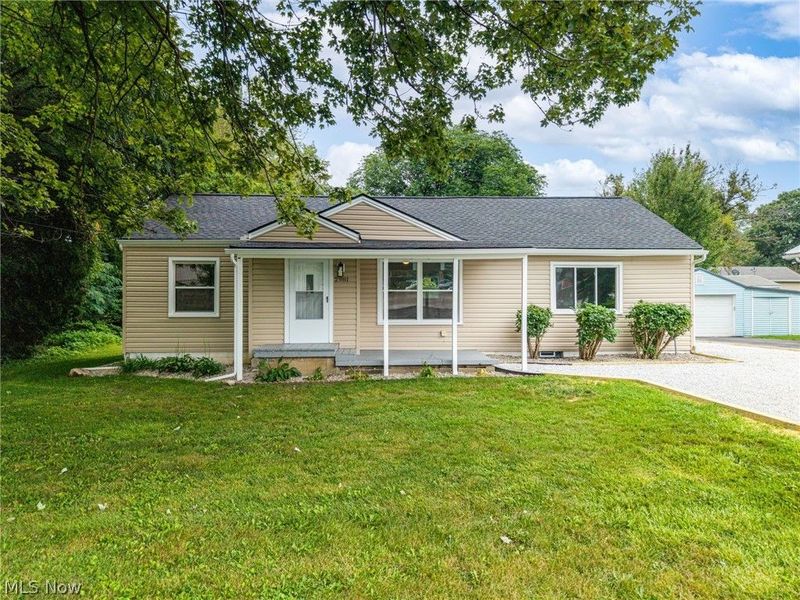 2981 Cormany Road, Akron, OH 44319 Photo 2