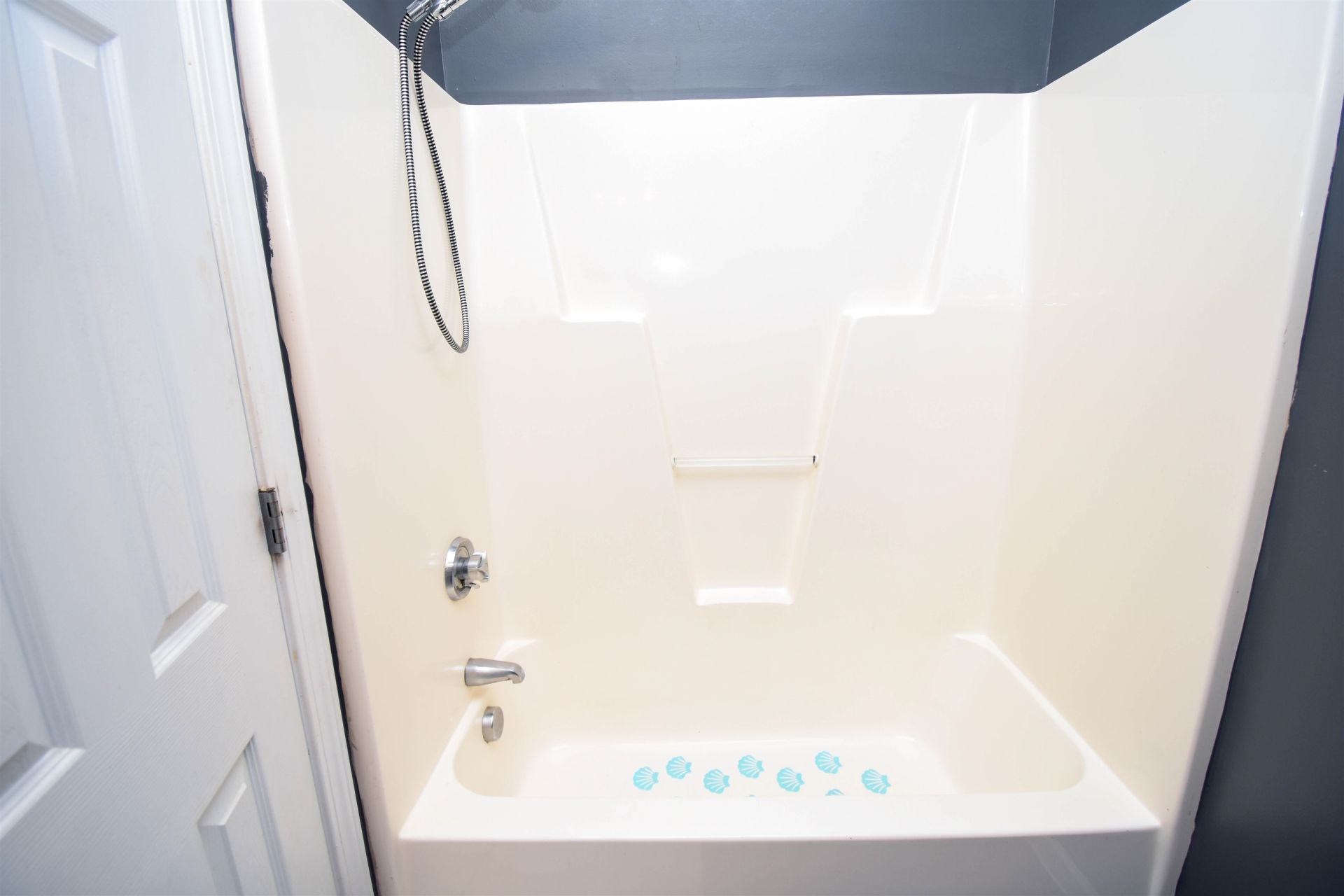 3564 Alexandria Ave. Photo 15