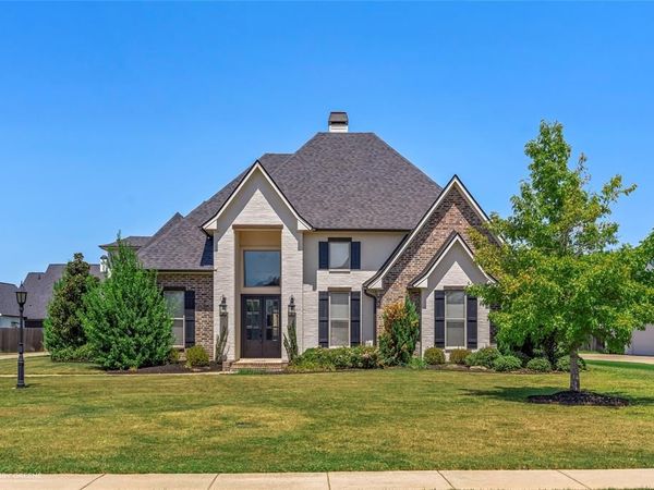 624 Silkwood Drive, Benton, LA 71006