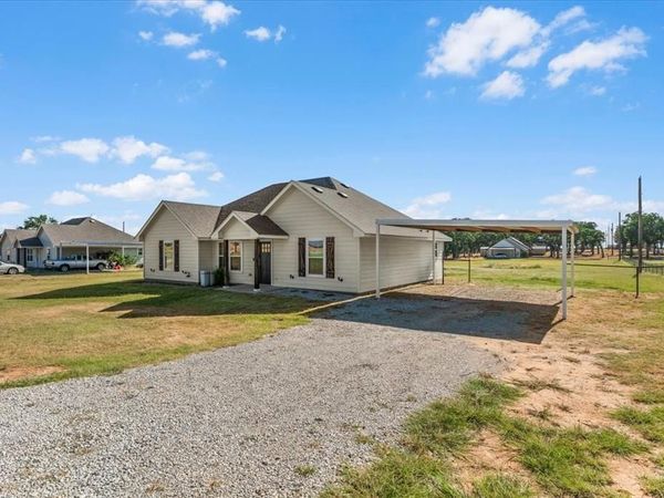171 Brown Lane, Poolville, TX 76487