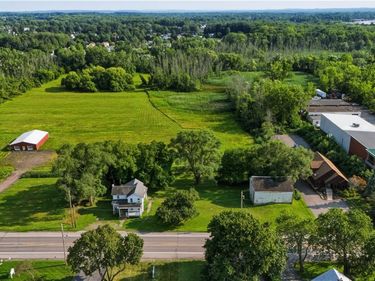 671 Ridge Road, Webster, NY 14580