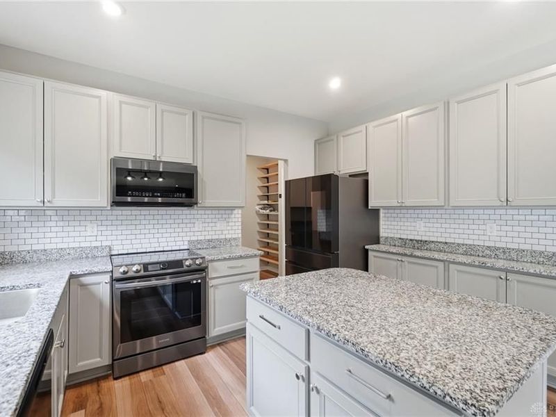 1647 Arden Bend, Fairborn, OH 45324 Photo 38