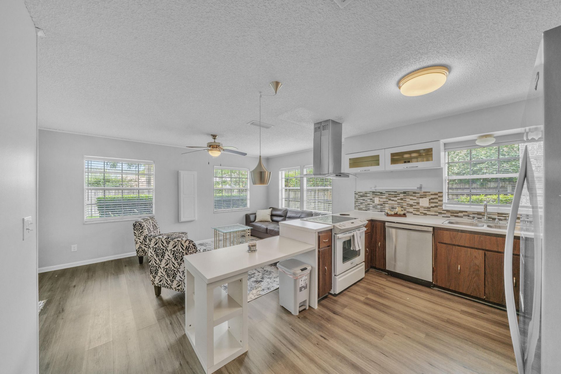 1350 Riverside Circle, Unit 2, Wellington, FL 33414 Photo