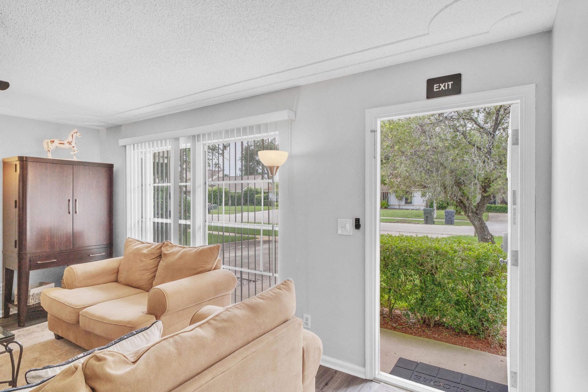 1350 Riverside Circle, Unit 2, Wellington, FL 33414 Photo