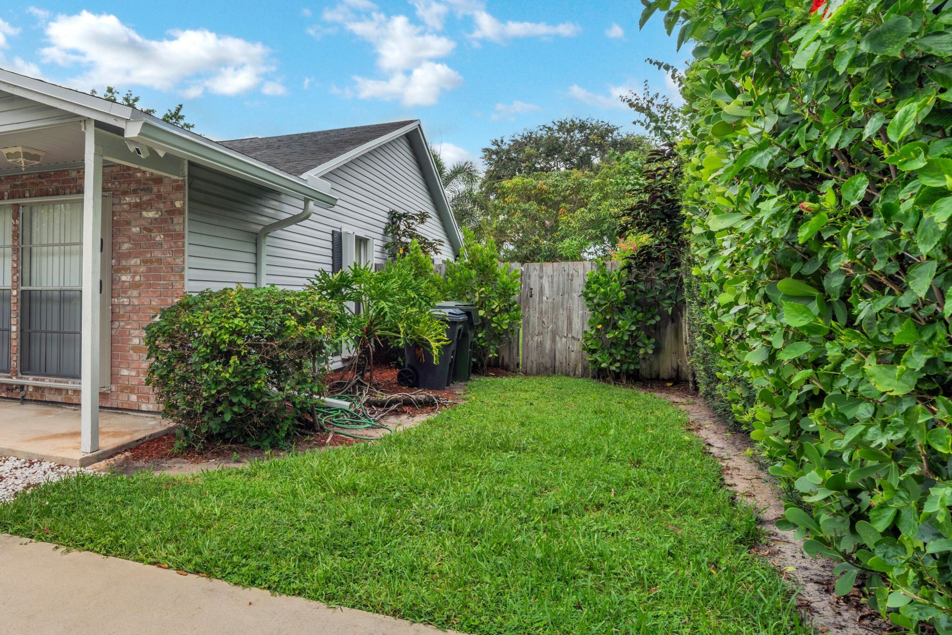 1350 Riverside Circle, Unit 2, Wellington, FL 33414 Photo
