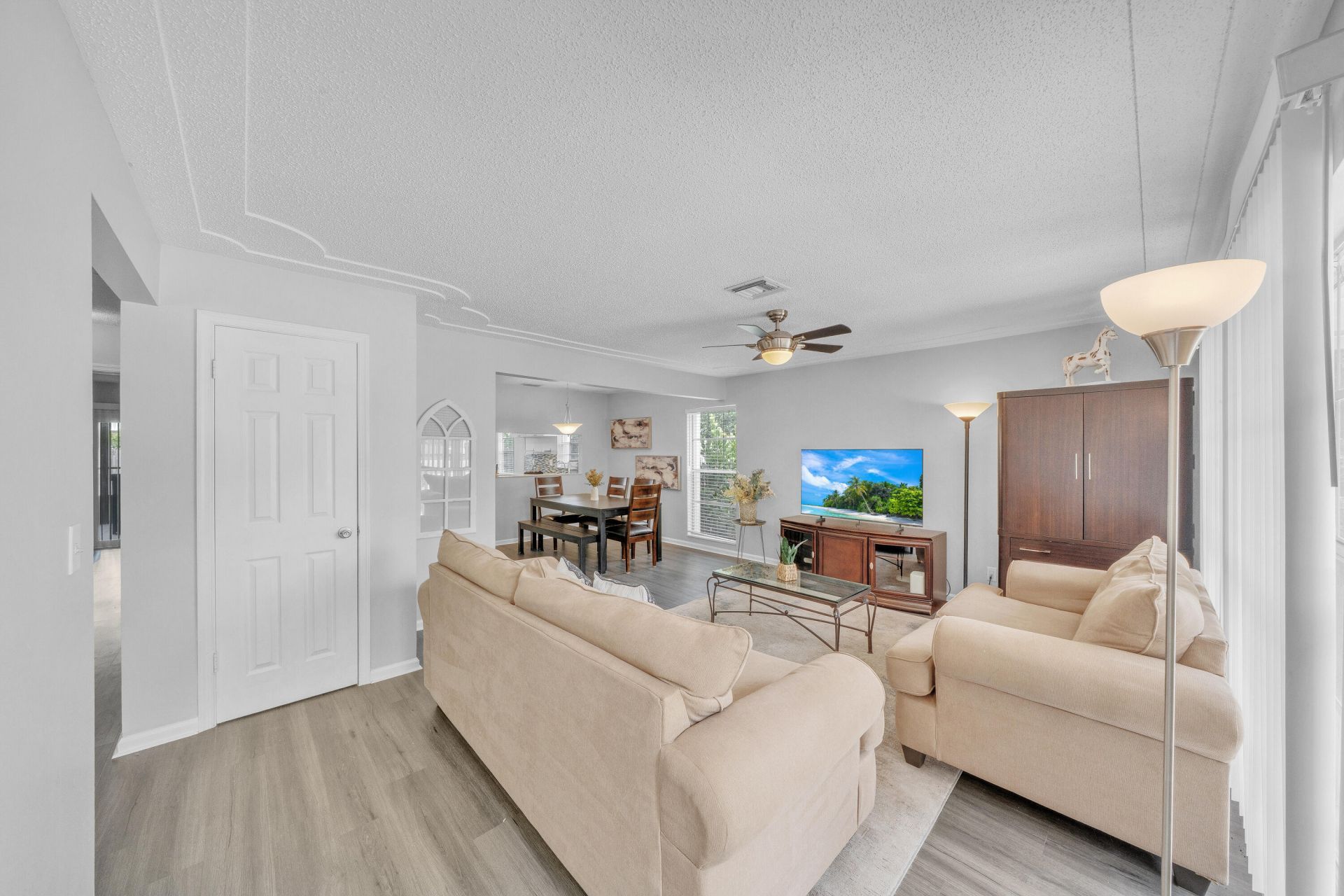1350 Riverside Circle, Unit 2, Wellington, FL 33414 Photo