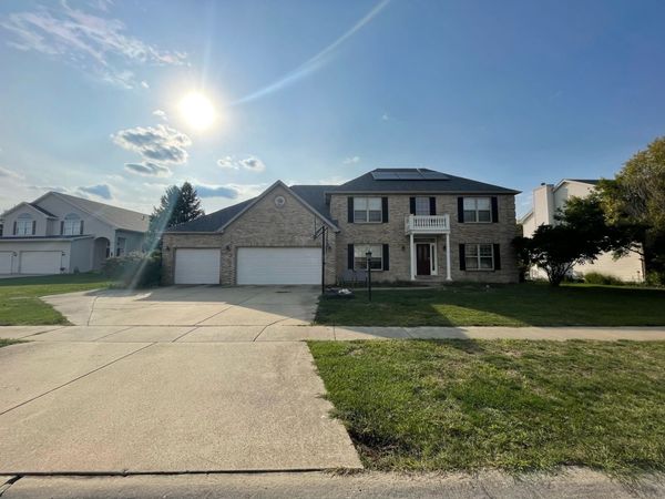 2107 Crossgate Court , Champaign, IL 61822