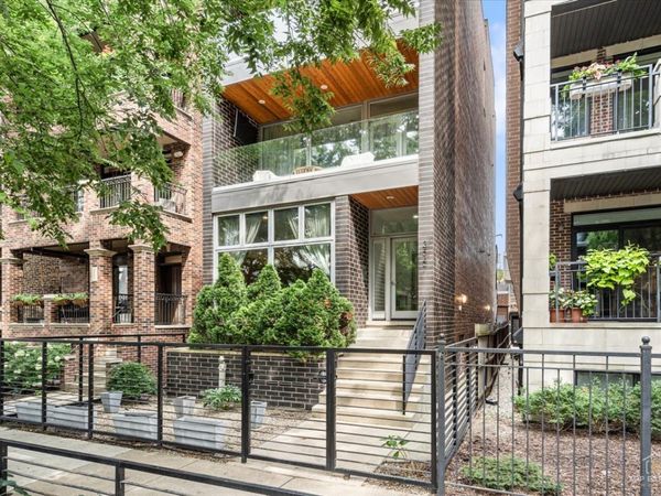 3547 N Reta Avenue , Unit 101, Chicago, IL 60657