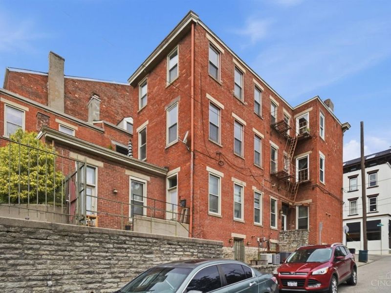 561 Milton Street, Unit D, Cincinnati, OH 45202 Photo 32