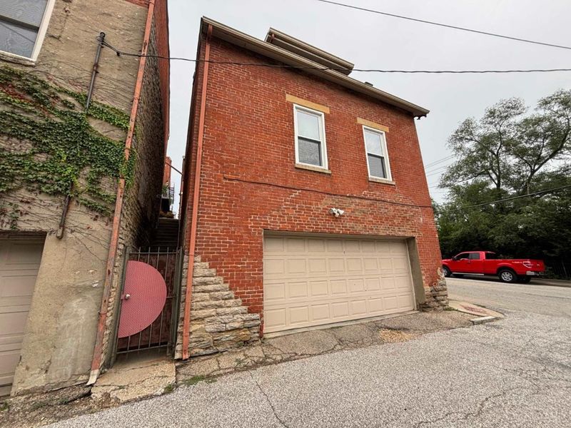 561 Milton Street, Unit D, Cincinnati, OH 45202 Photo 43